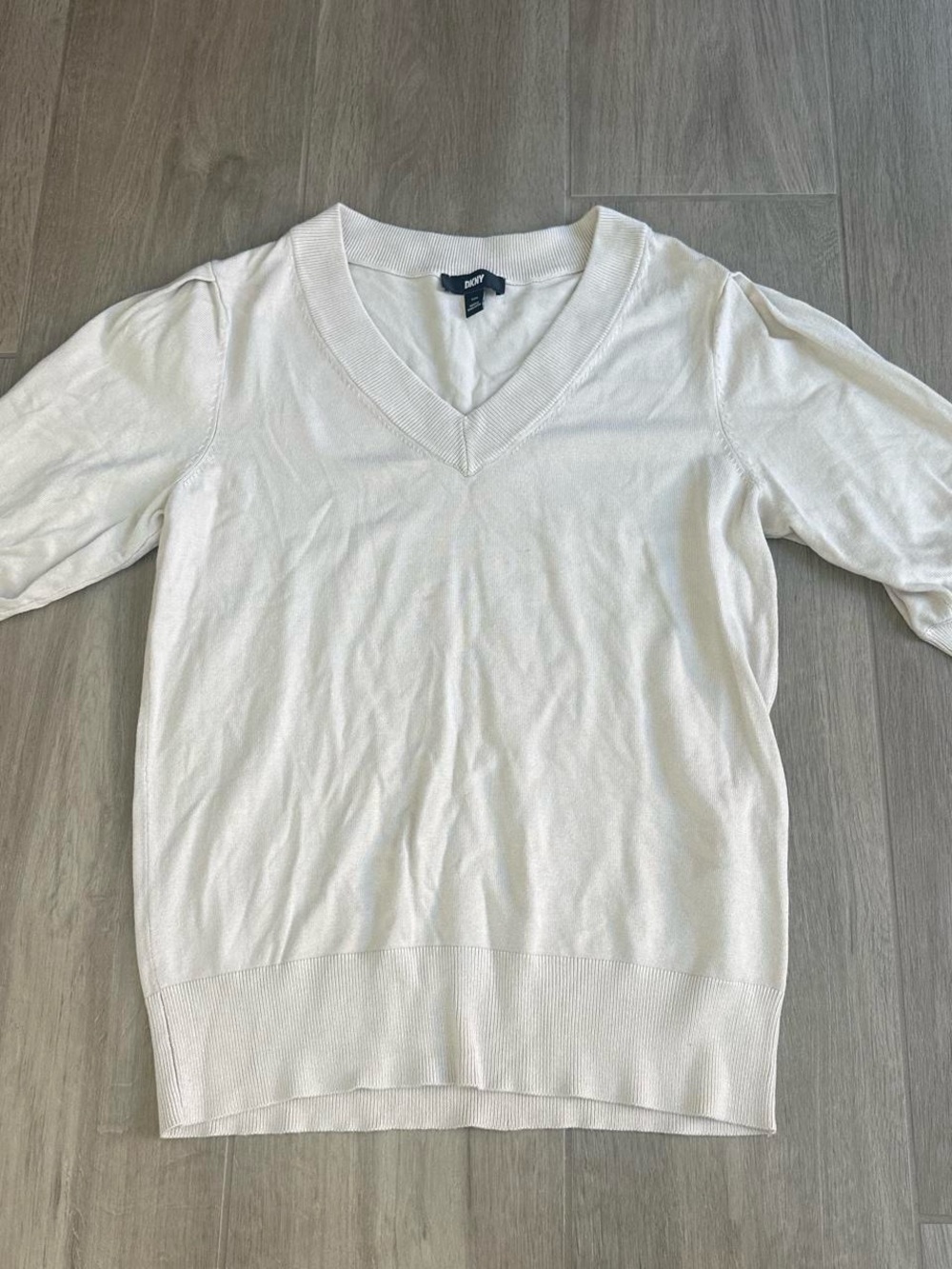 DKNY V-Neck Sweater in Cream
